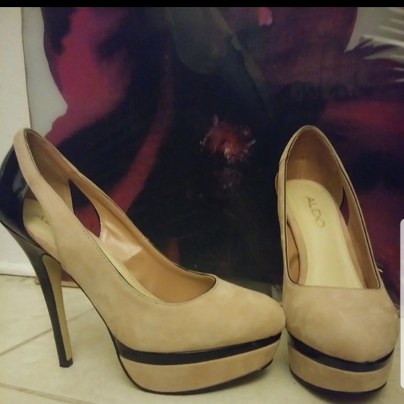 Aldo nude & black platform heels - Picture 2 of 8